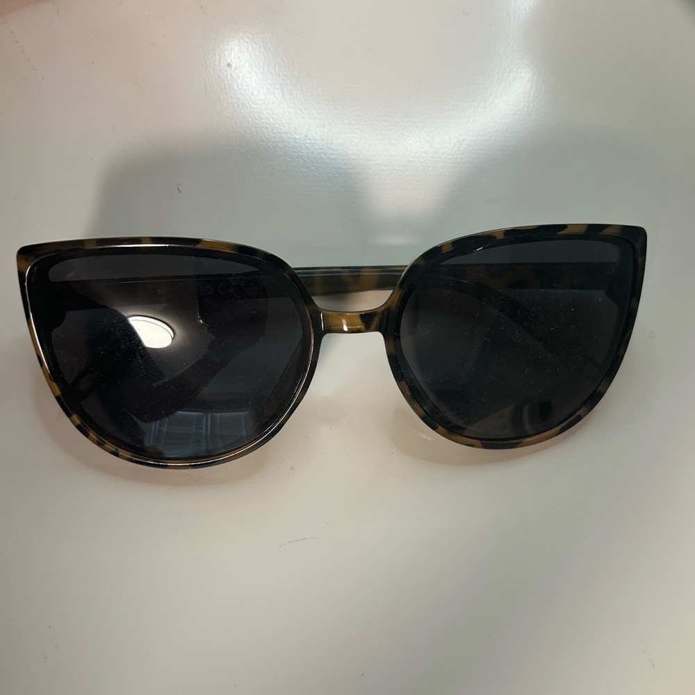 Tortoise Shell Sunglasses
